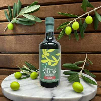 Zielona Oliwa z oliwek Extra Virgin  Picual Puerta de las Villas verde 0,5L