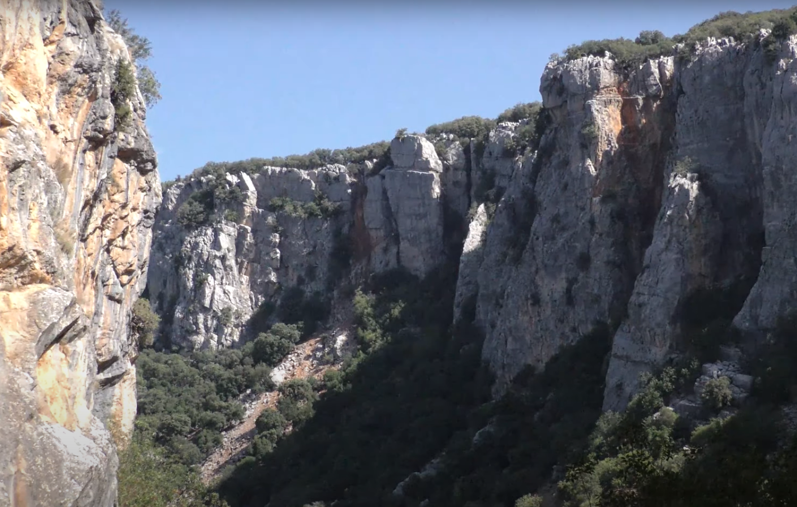 Sierra de las Villas, to dziewicza natura i organiczna oliwa z oliwek